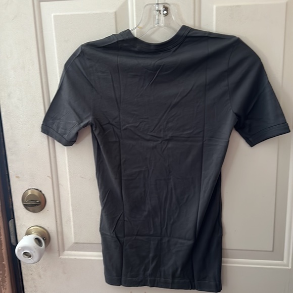 *FINAL* J BRAND COOLSITE TEE: GRAY: NWT: SZ XS - Picture 3 of 3